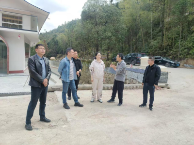 二轻国金中心开展招商工作